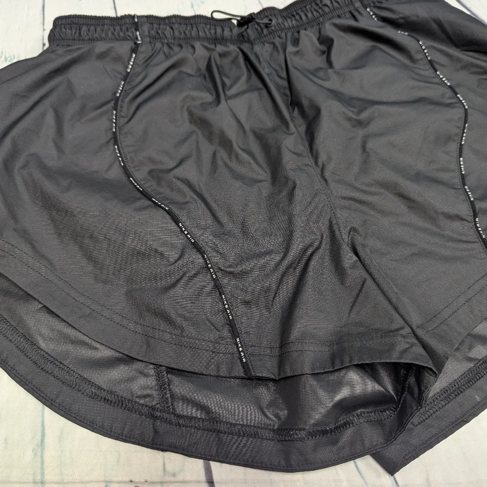 Nike Air running shorts - Picture 3 of 9